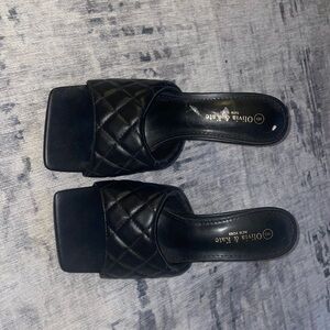 Heels size 8 never worn